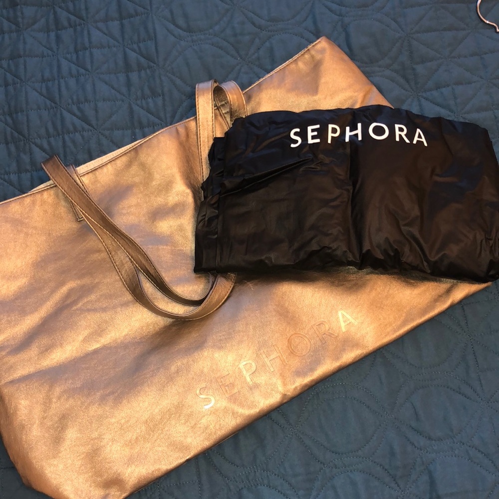 Bundle Sephora Tote and Rain Poncho Store Gift